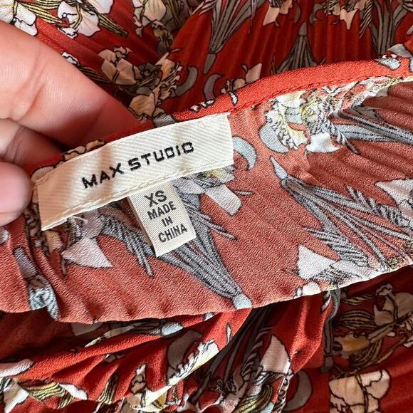 Womens Top Size XS Floral Cottage Business Casual Professional Church Wear - Picture 7 of 8